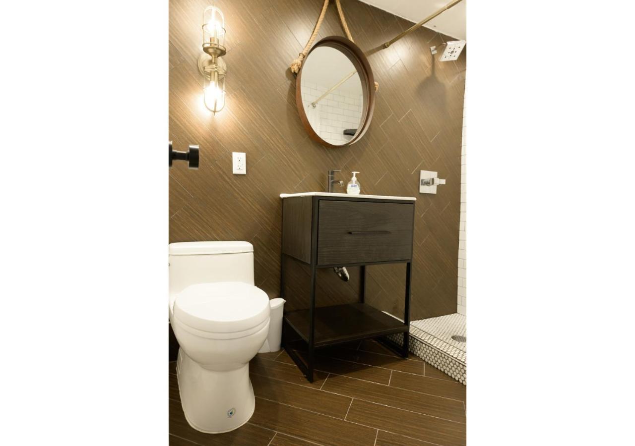 Appartamento Brooklyn Retreat-ideal Getaway/movie Or Game Night